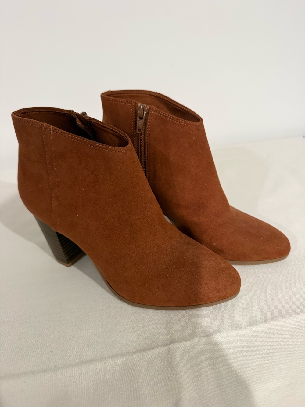 Old Navy Rust Suede Ankle Booties